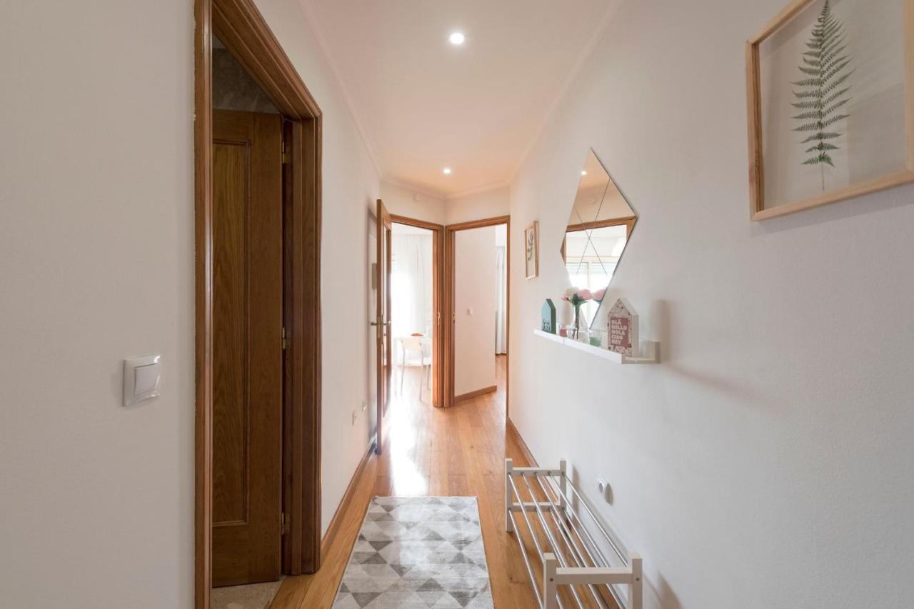 Lovelystay - 1Br Flat With Stunning Views Over Porto Віла-Нова-де-Гая Екстер'єр фото